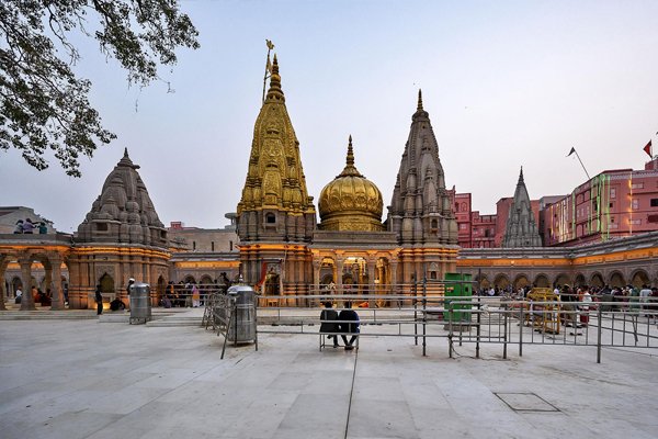 Kashi-Vishwanath-temple