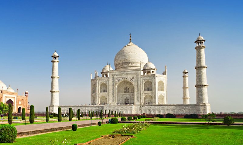 Taj Mahal, Agra, UP
